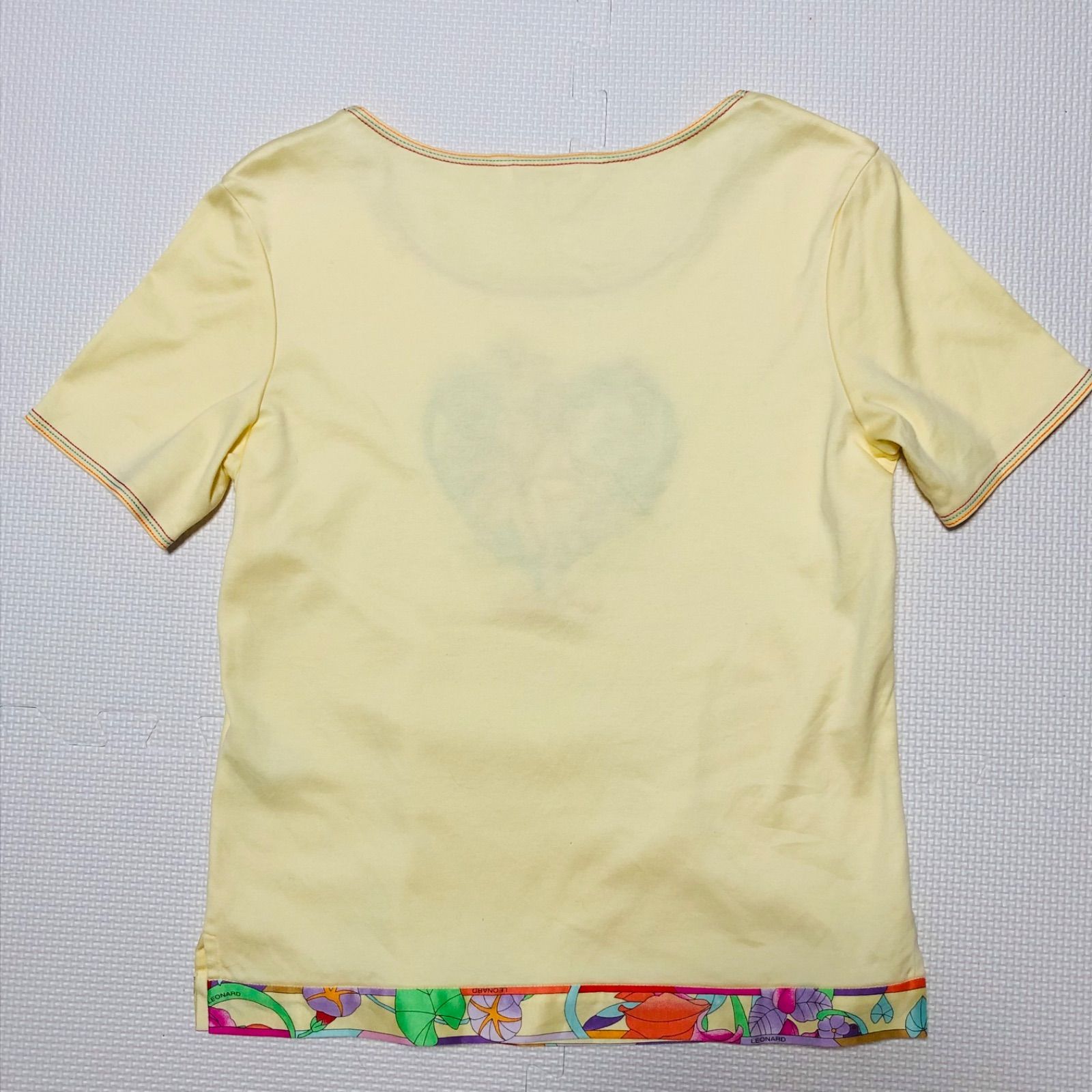 レオナールスポーツ　半袖シャツ　Tシャツ　ラインストーン　花柄刺繍　ブラック LEONARD #spc レオナールスポーツ SPORT Tシャツ 40 黒 半袖