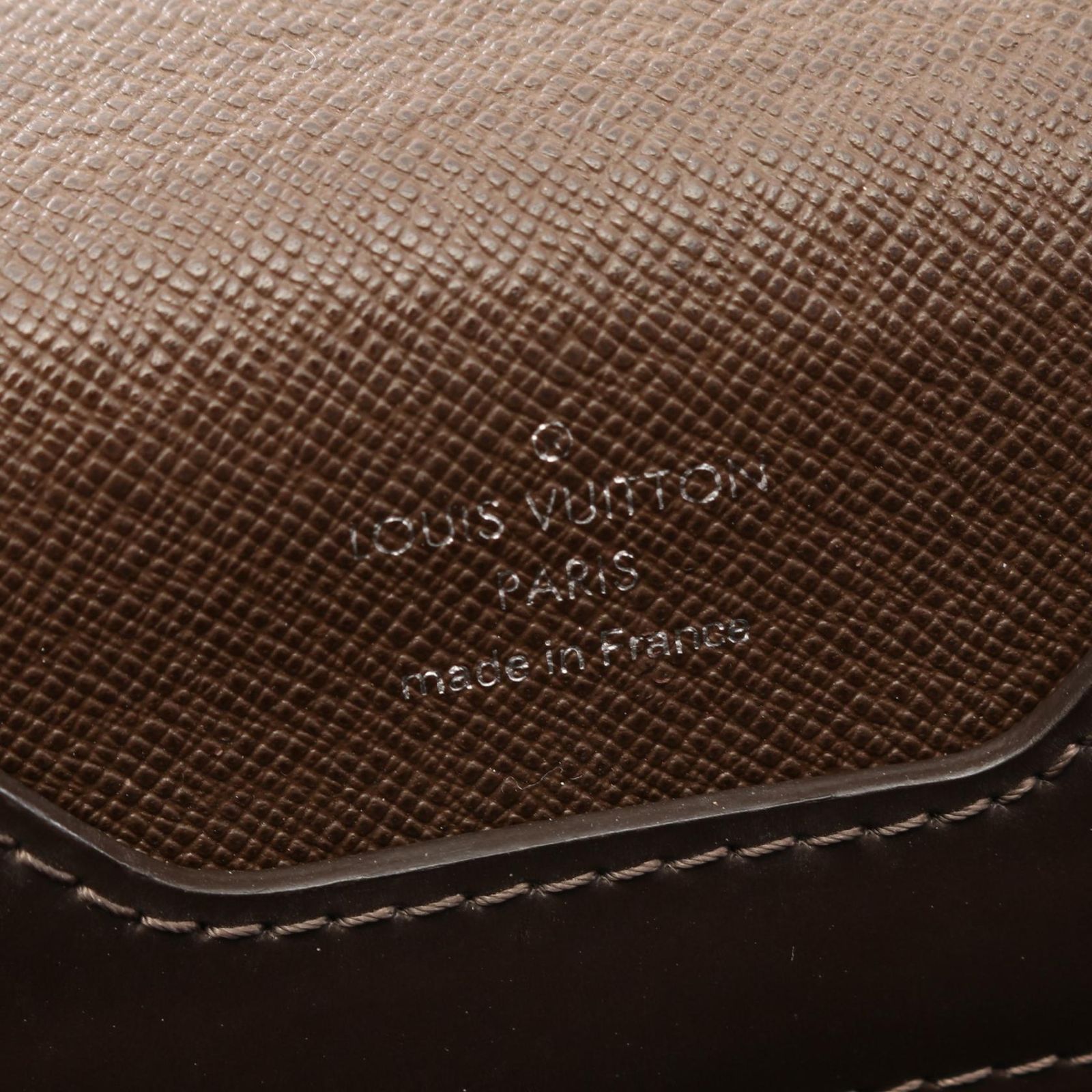 VUITTON