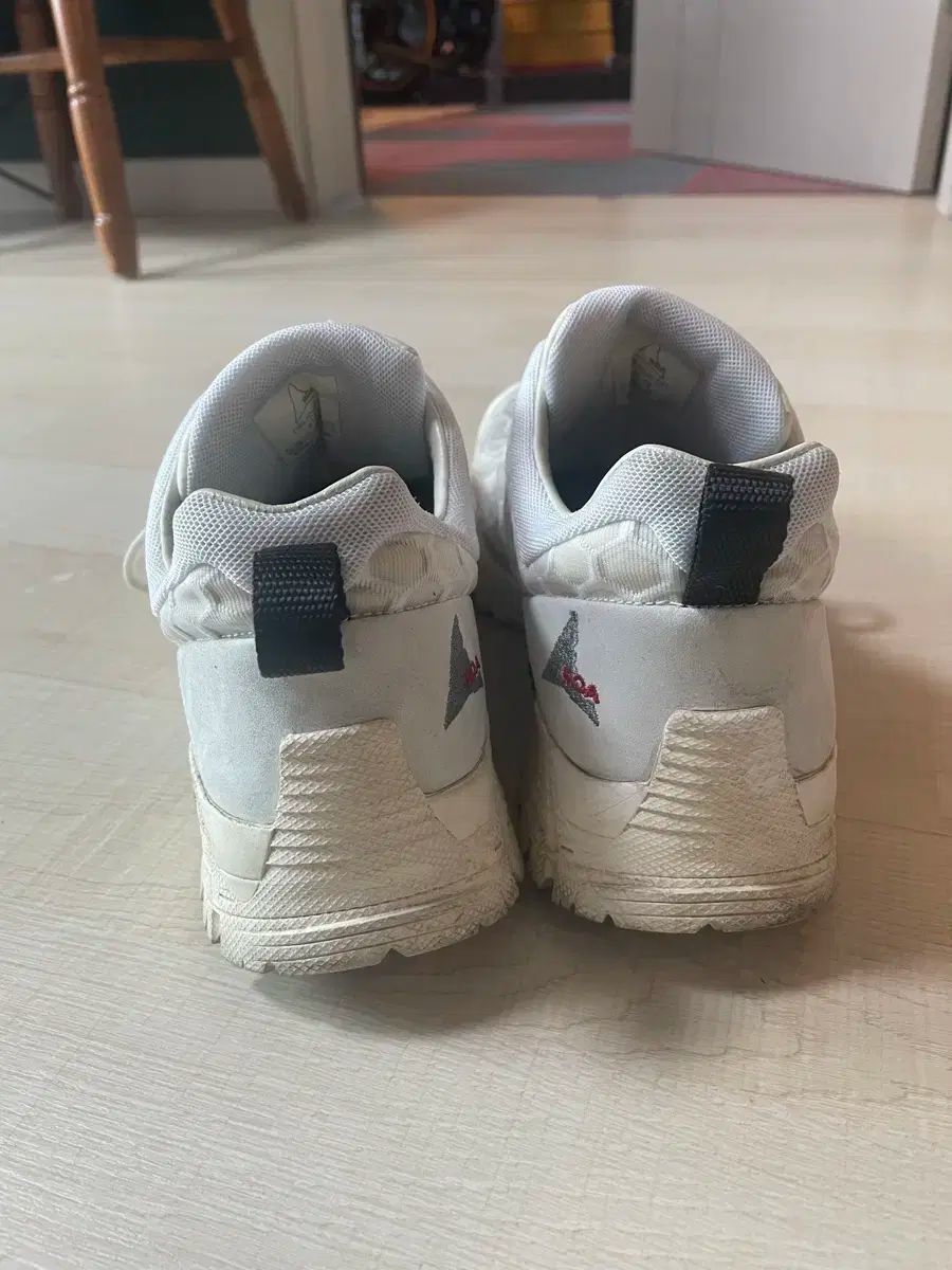 roa ハイキング トラッキングシューズ HRDEVELOPMENT_JP