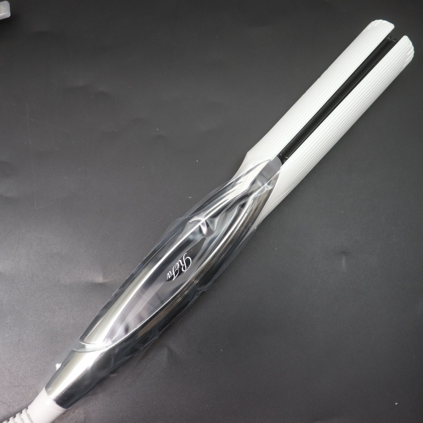 ITK1FDF1X5D3 未使用 ReFa リファ BEAUTECH STRAIGHT IRON ストレート 