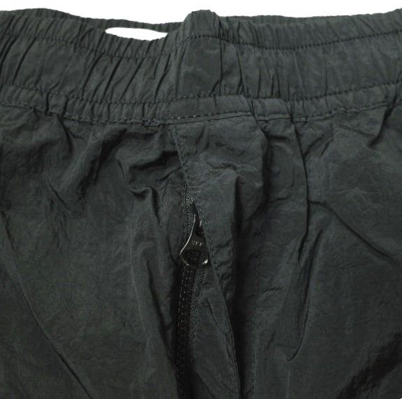 STONE ISLAND ストーンアイランド 24SS ナイロンメタル バミューダ