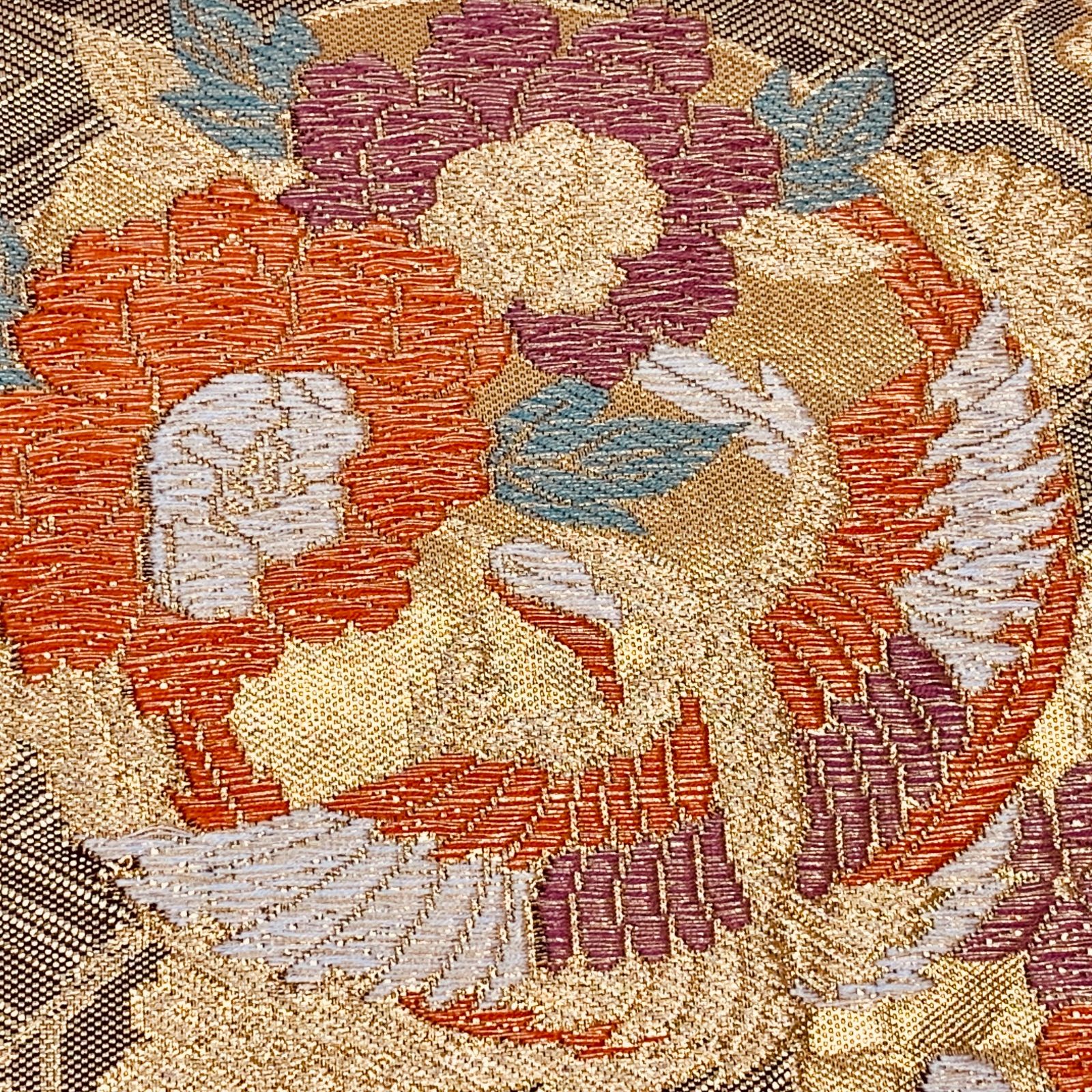 六通柄袋帯 花柄 鳳凰刺繍 ベージュ系 和装 袋帯 六通柄 ゴールド 刺しゅう 鳳凰 お花柄 長さ 約424㎝ USED