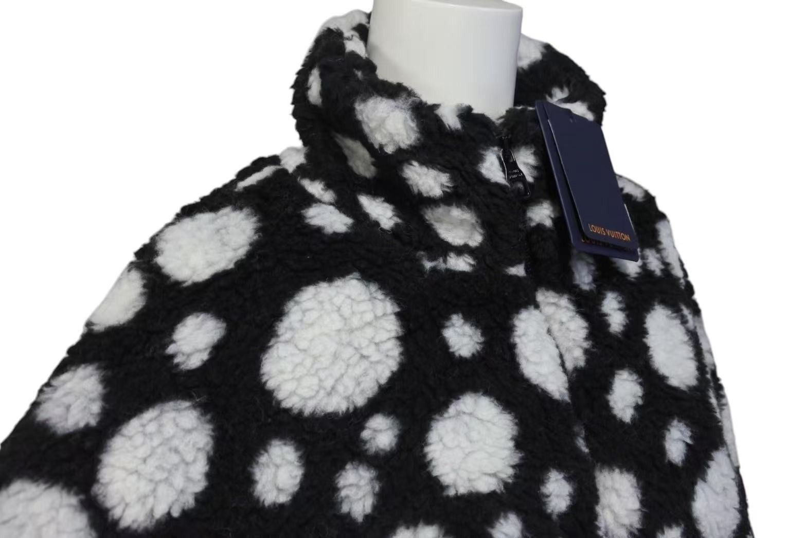 新品同様 LOUIS VUITTON ルイヴィトン 23SS 草間彌生 インフィニティ  