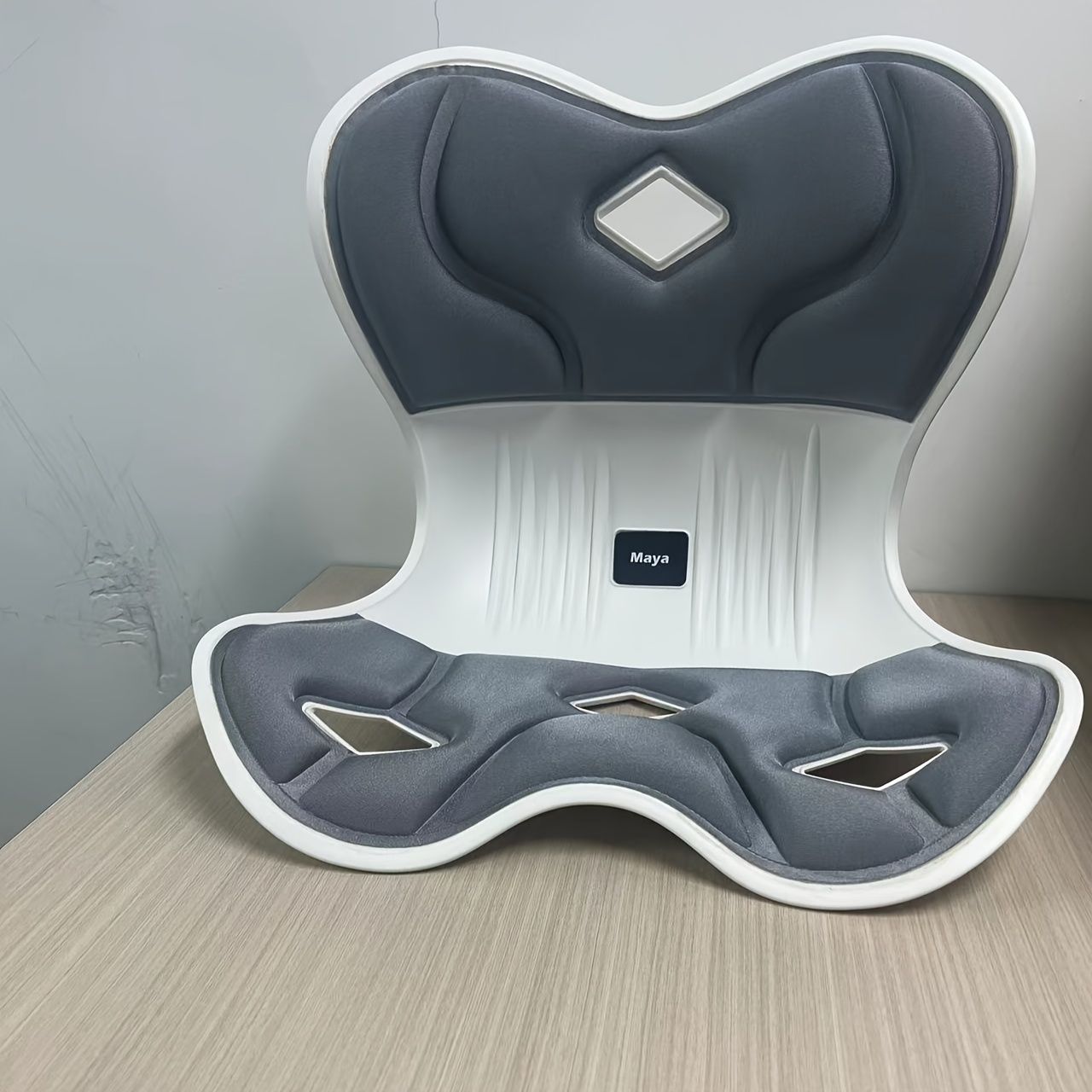 標準的な人間工学に基づいた腰部サポートクッション - オフィスチェア 車 家庭での使用に最適なシーズン - 洗えるポリエステルカバー ポーズの矯正 幾何学的なパターン ミルクファイバー