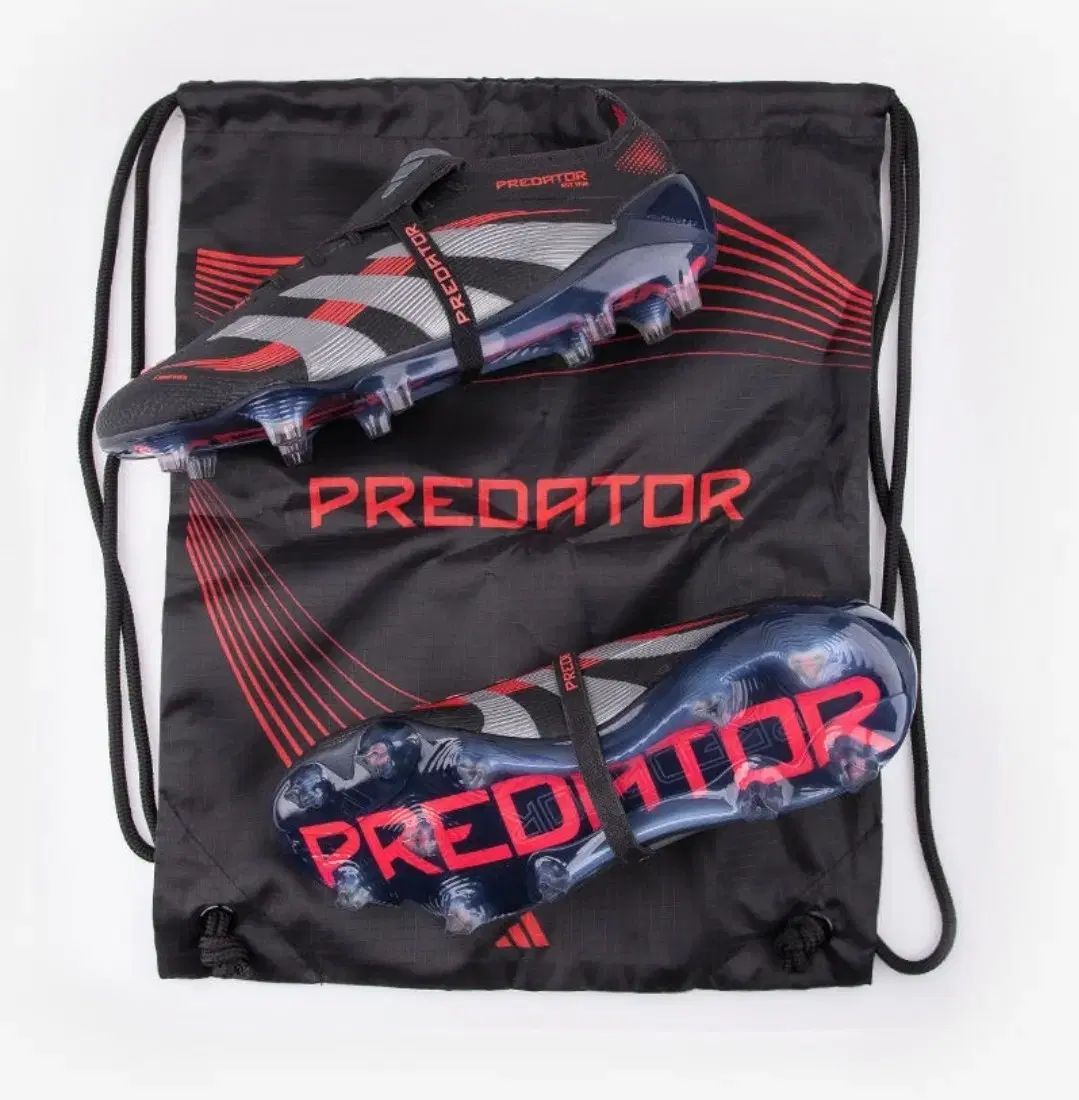 プレデターエリート FG STEALTH VICTORY PACK