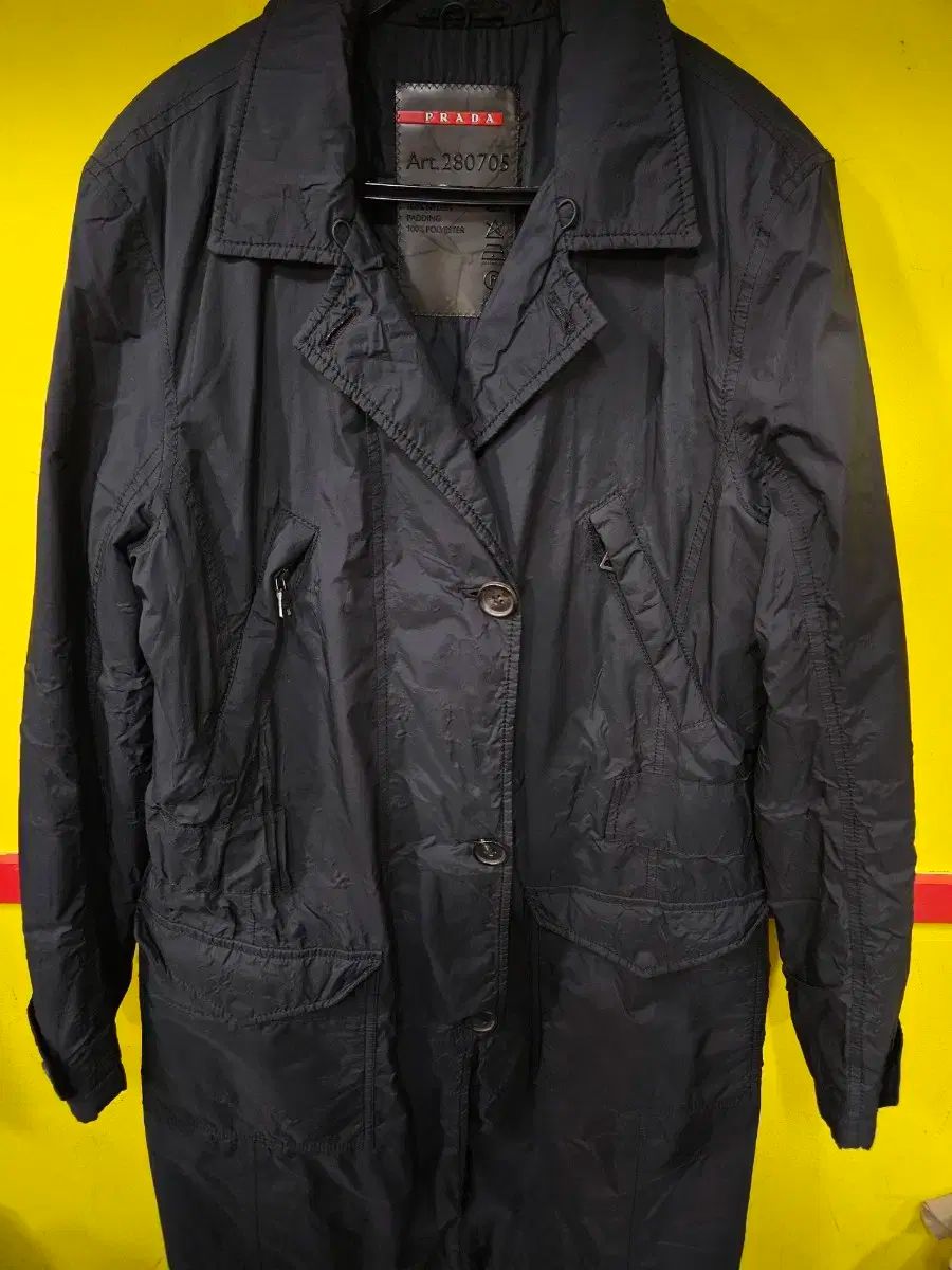正規品 PRADA(プラダ) GORE-TEX(ゴアテックス) ダウンコート