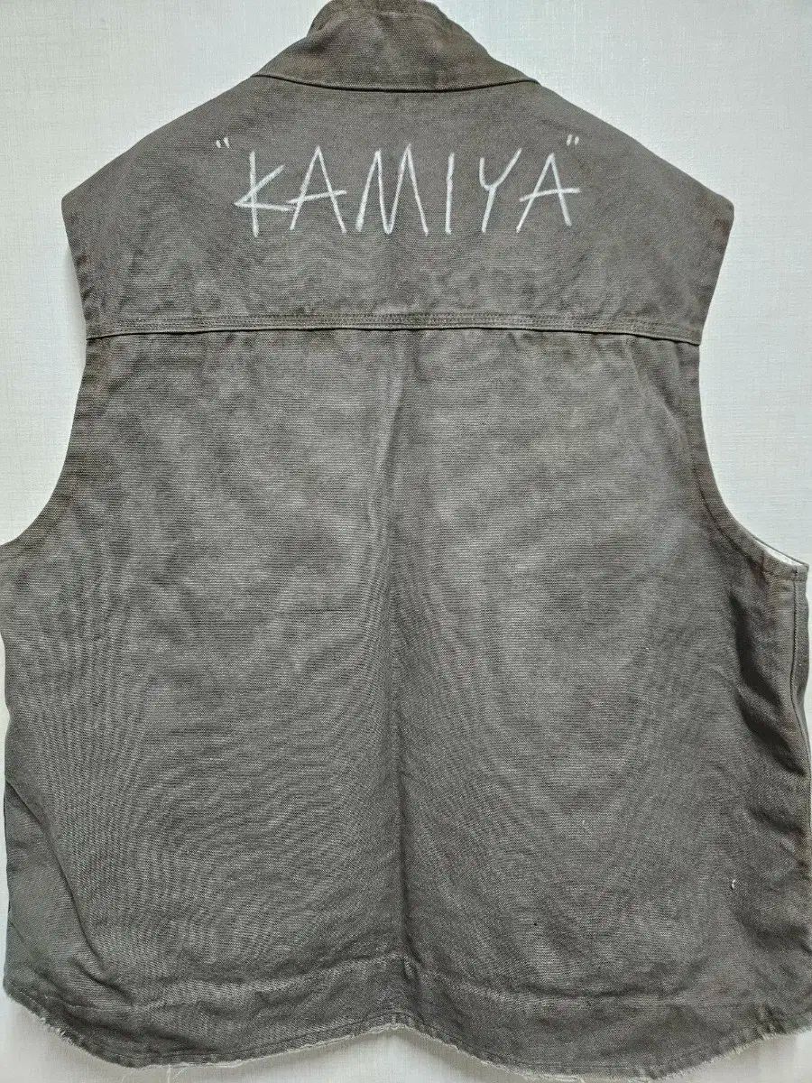 KAMIYA ボロダックべスト　グレー NZUZxhqAJbFF.jpg?width=768