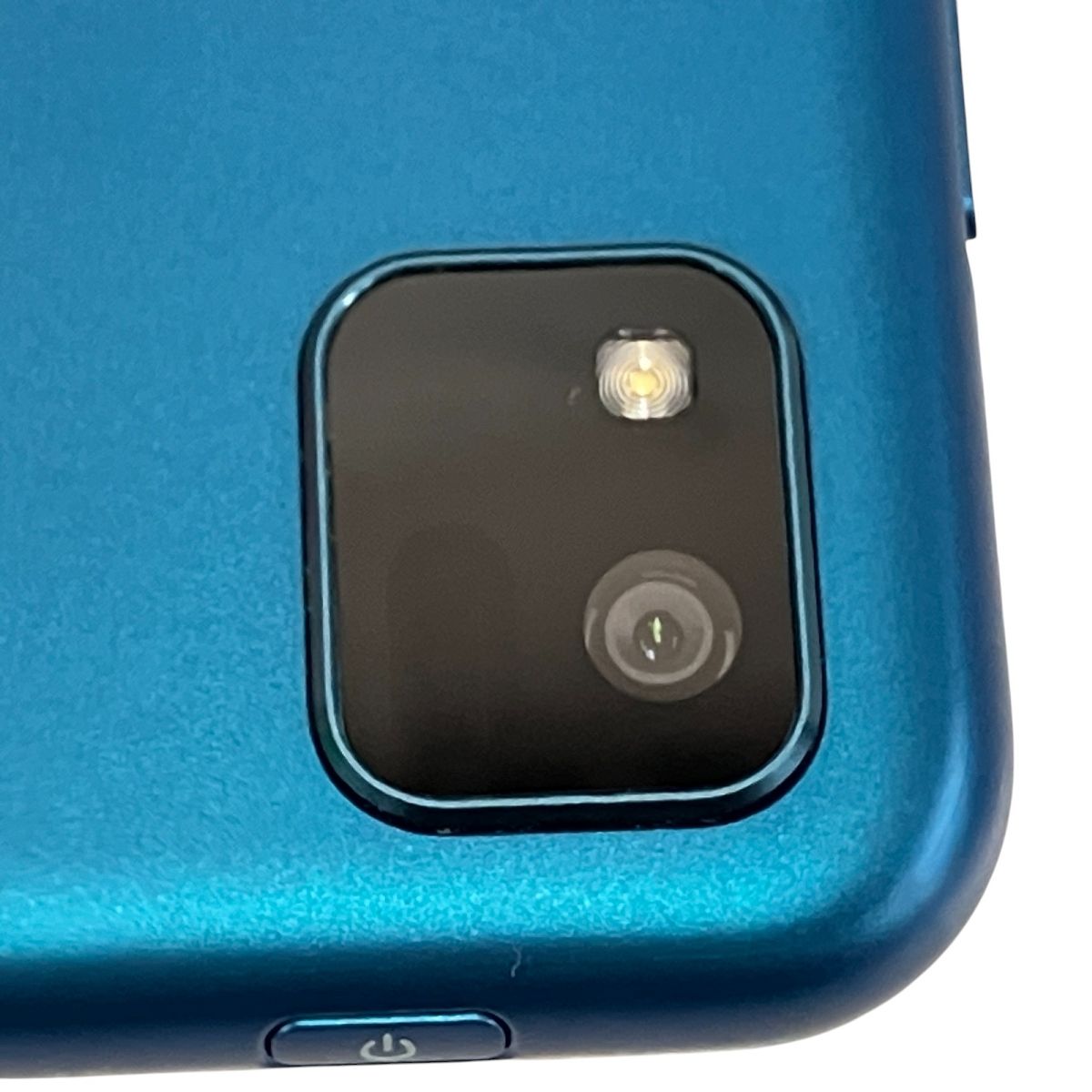 京セラ - かんたんスマホ3 かんたんスマホ3｜価格比較・最新情報 - 価格.com
