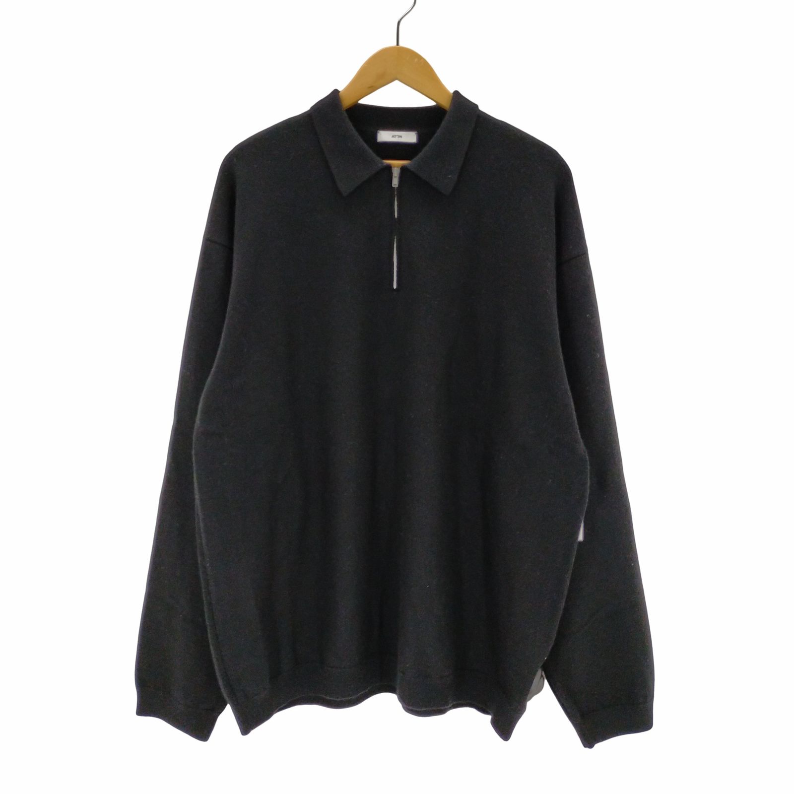 エイトン ATON HAIF ZIPPED POLO SWEATER メンズ  06