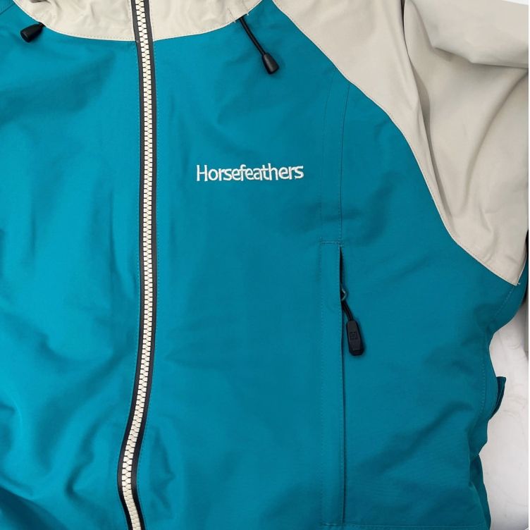 ◇◇Hosefeathers スキーウェア Sサイズ タグ付 ターコイズブルー