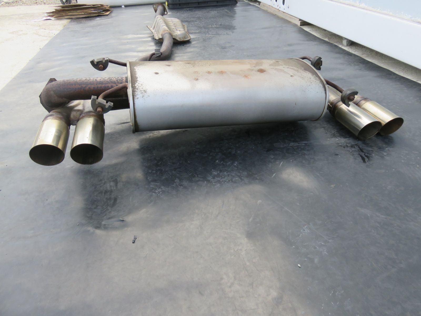 SFC2382 スバル GRB GRF インプレッサ WRX STi センターマフラー リアピース 出口 センターパイプ 中間 セット 4本出し