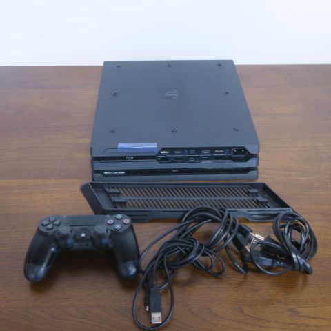 Amazon.com: PlayStation 4 Pro CUH-7100 Series 1TB HDD (Jet
