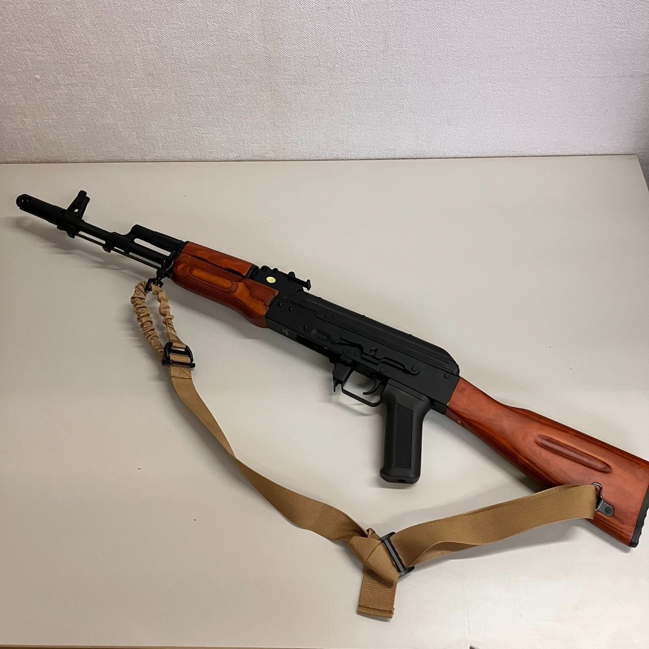 GI5 現状品 S-T AK74 型式不明 中国製 社外Sutekusライフルスコープ|収納バッグ付き 動作未 バッテリー接続 トリガー反応 済み