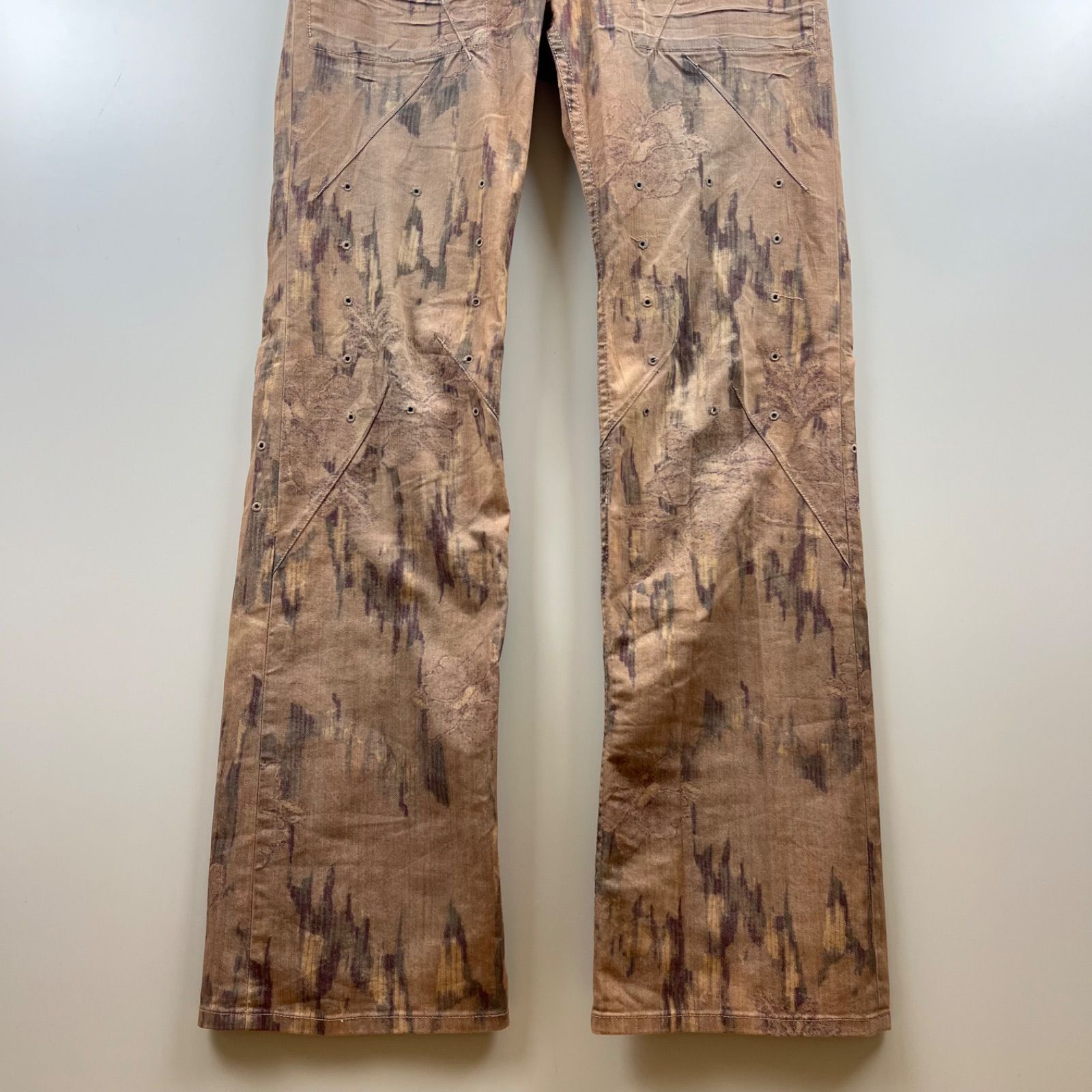 HaaT ISSEY MIYAKE 00s archive ventilation flower flare pants