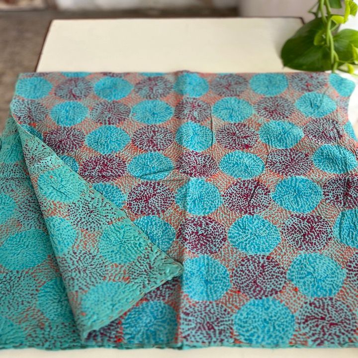 インド】オールドサリー カンタ刺繍 リバーシブルストール マルチ