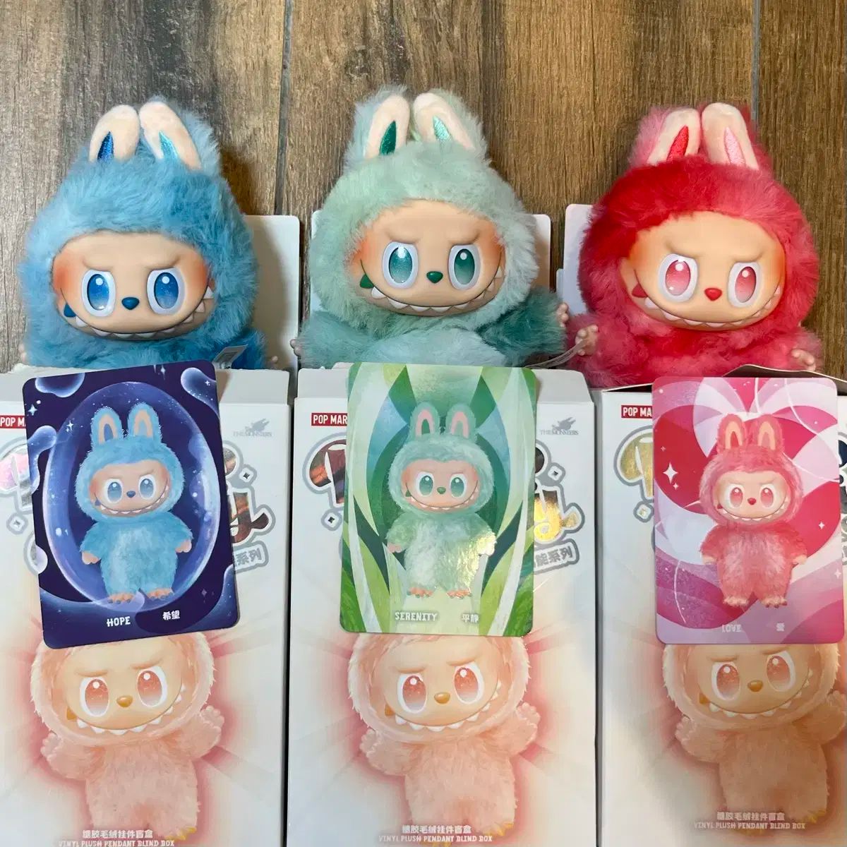 ポップマート ラブブ ハイライト シリーズ 忠誠