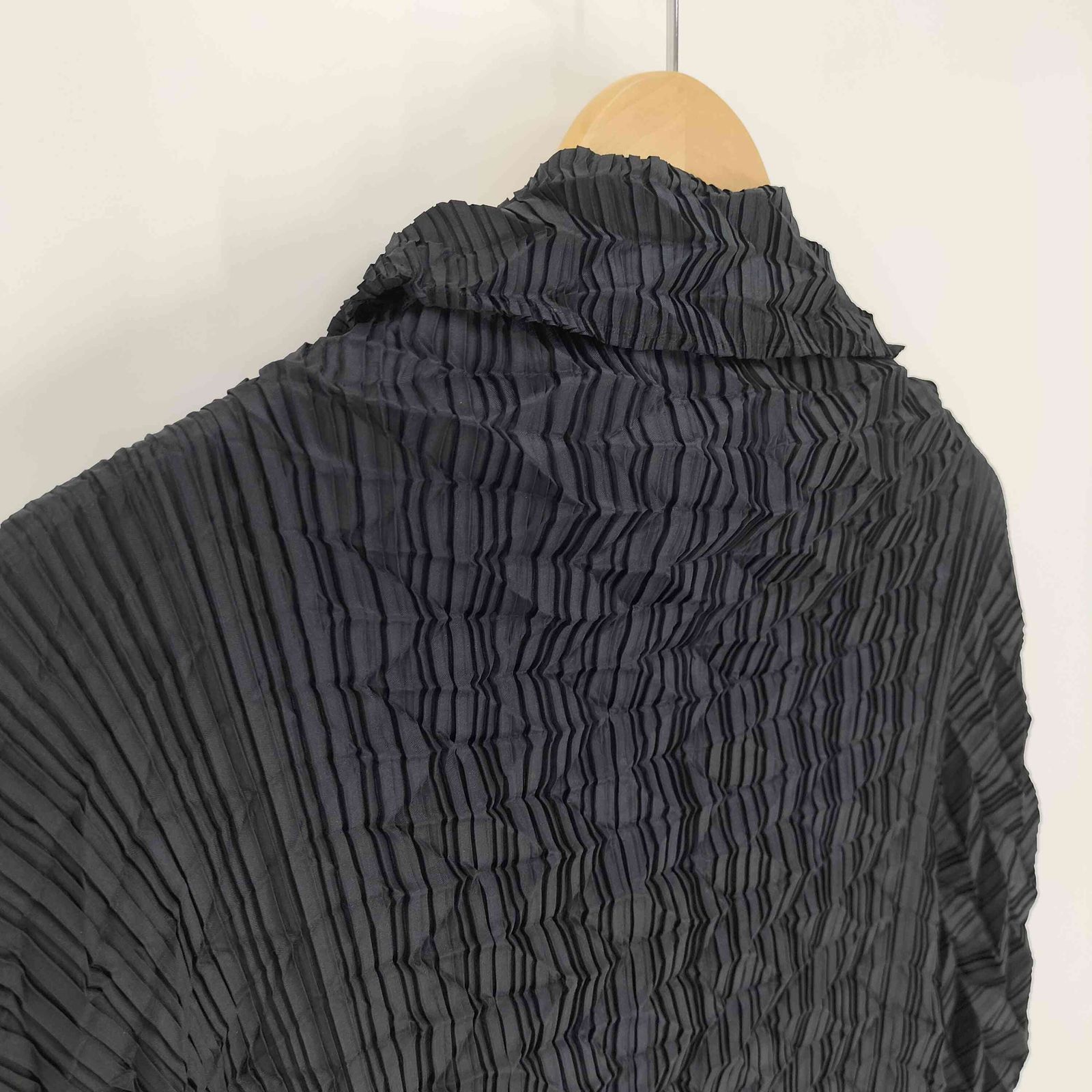 【新品】イッセイミヤケ 半袖カットソー 白変形デザイン 折り紙ブラウス KOEISTORE ブラウス レディース 春 夏 春夏 白 シャツ トップス