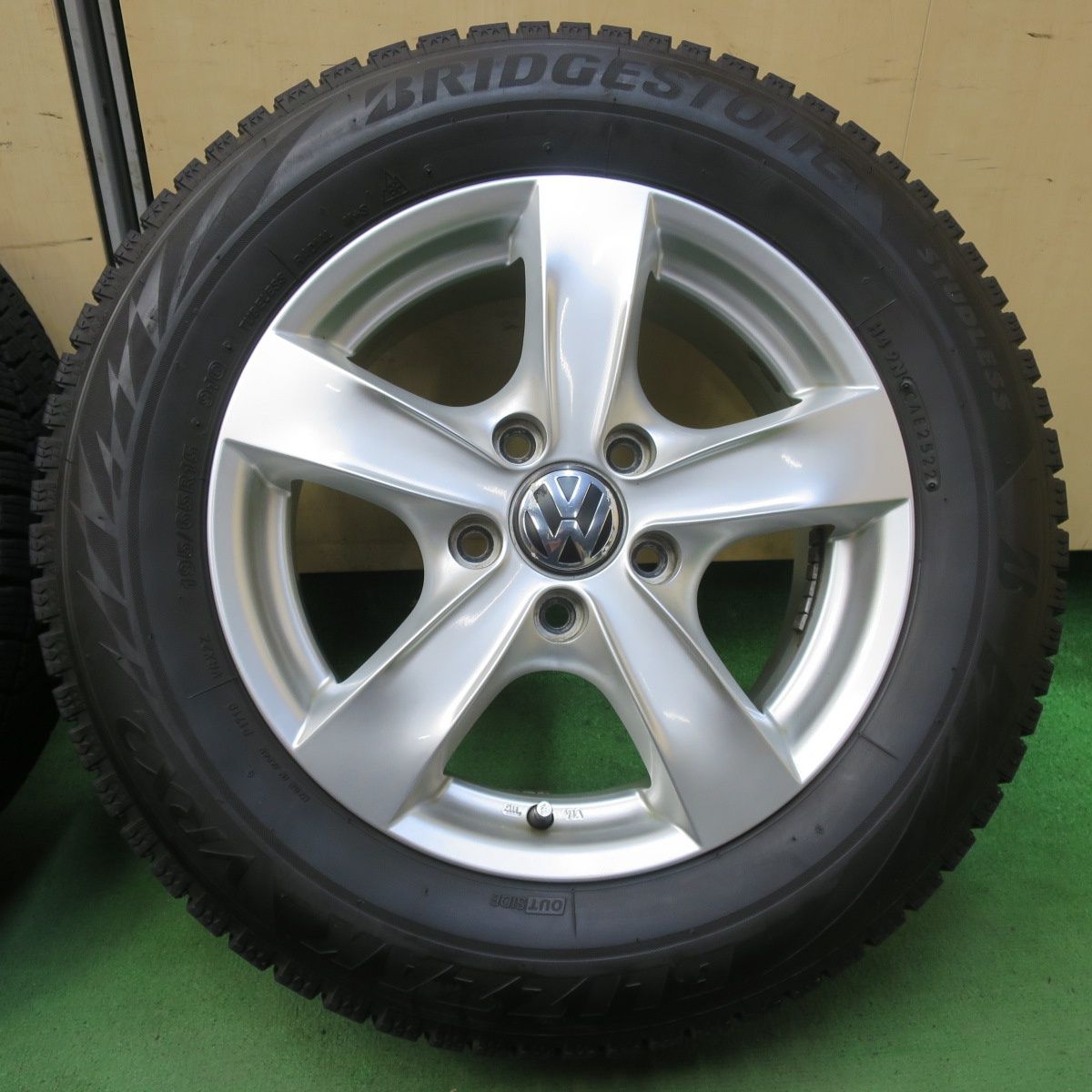 ブリザック VRX2