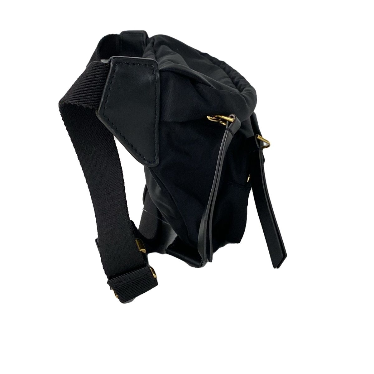 〔美品〕モンクレール　ショルダーバッグウェストポーチ　2way ブラック4K85 美品〕モンクレール ショルダーバッグウェストポーチ 2way ブラック