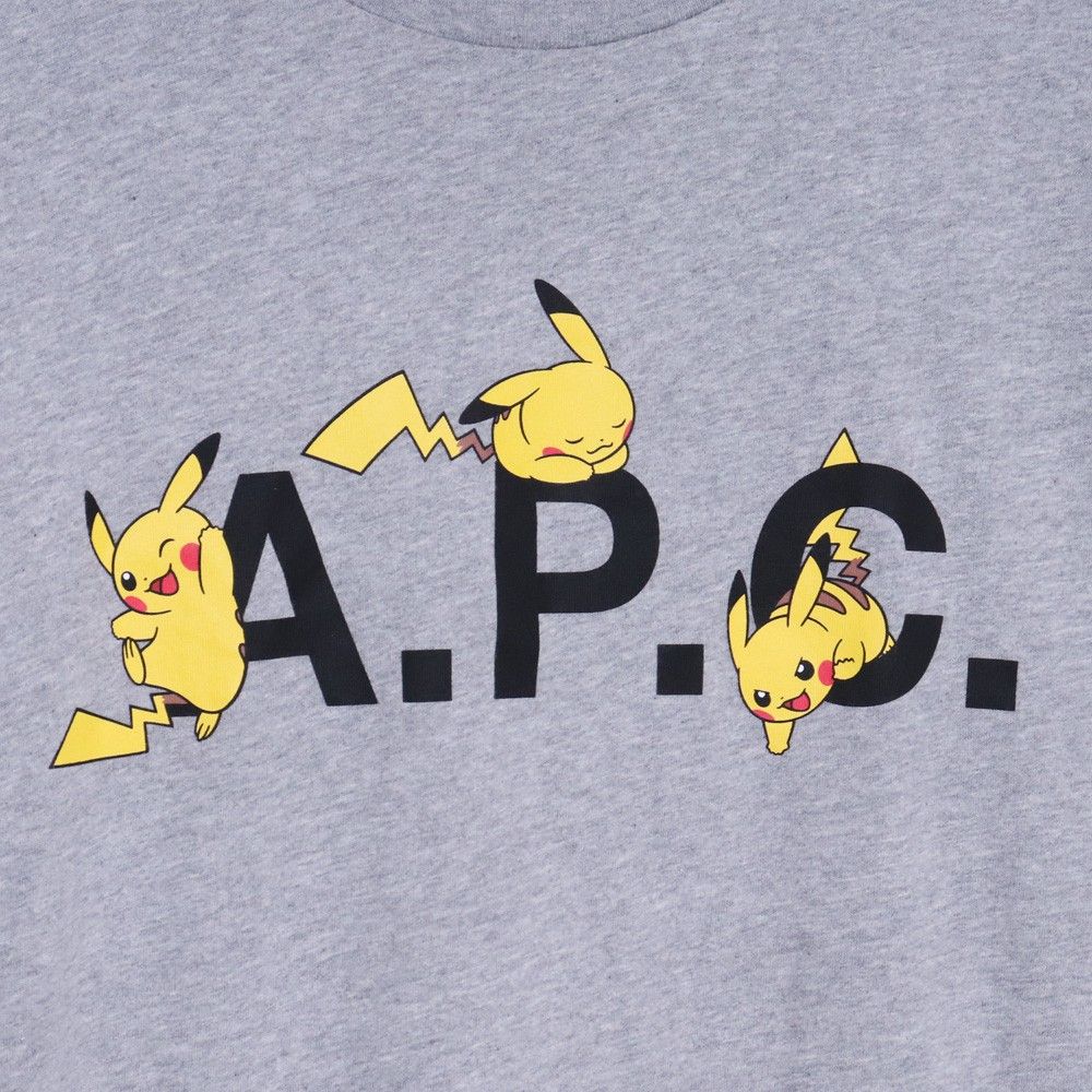 A.P.C. × ポケモン ピカチュウスウェット Mサイズ/グレー アーペーセー A.P.C. スウェット ポケモン ホワイト レディース