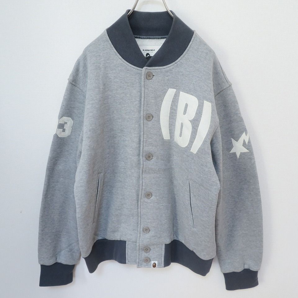 未使用級✨アベイシングエイプ袖革スタジャンM ロゴワッペン　レッドホワイト 未使用級✨アベイシングエイプ袖革スタジャンM ロゴワッペン レッド