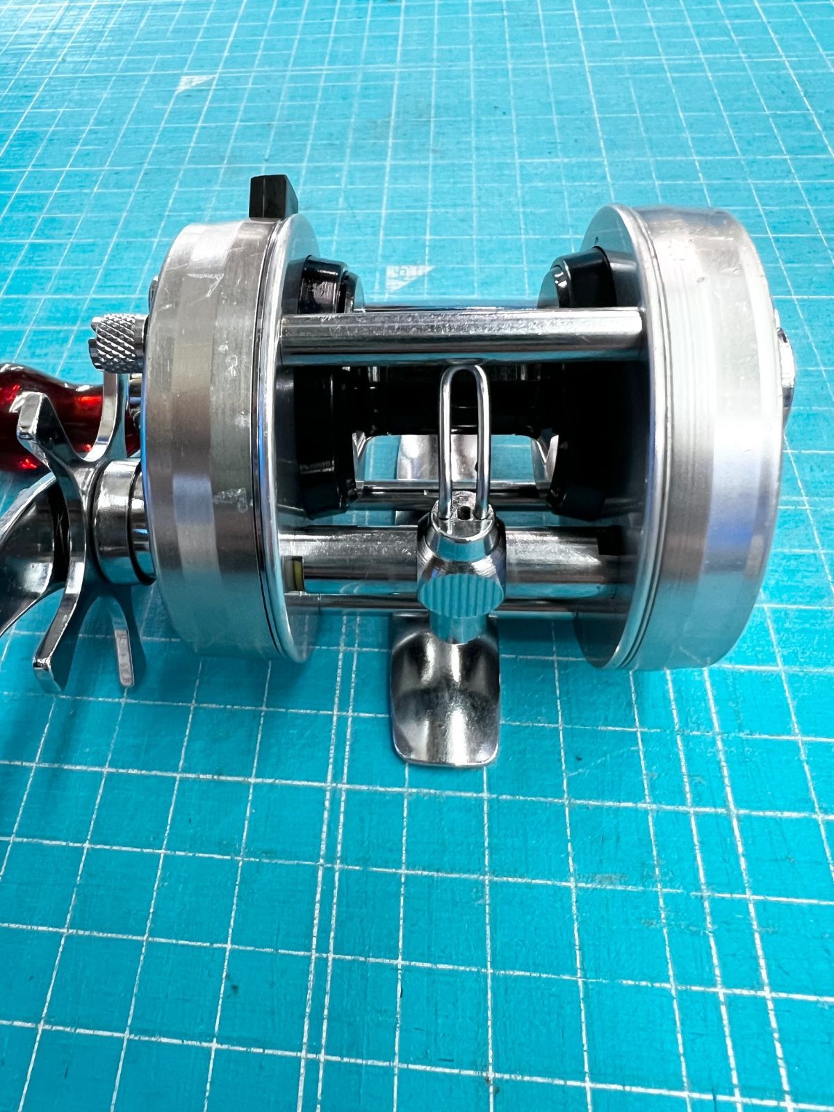 アブガルシアのアンバサダー２５００Ｃ