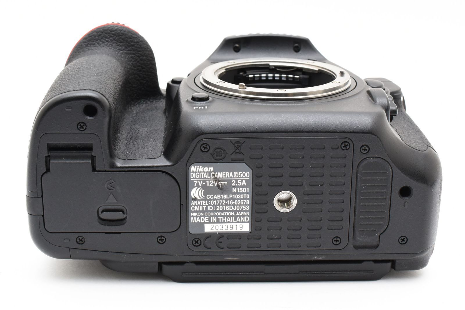 14265ショット！ 極上品 Nikon D500 バッテリーチャージャーセット