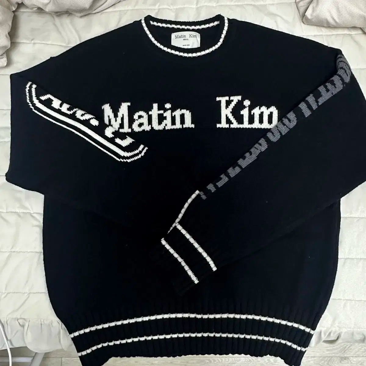 ☆正規品☆ Matin Kimマーティンキム ニット ロゴカーディガン Matin