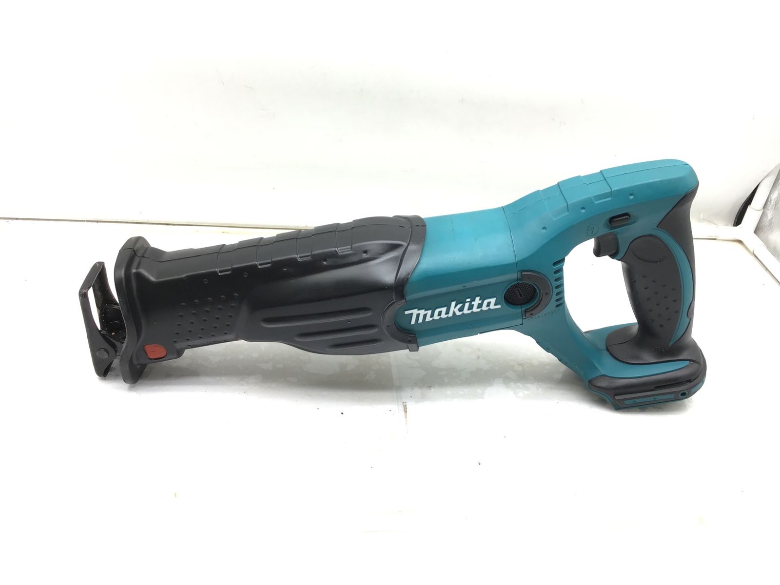 品 Makita マキタ 18V充電式レシプロソー JR182DZ 充電器 ケース付き ITK5HVPDQAK8 エコツール笠寺店 M02