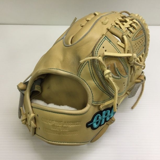 中古品 ワンオブジアンサー ONE OF THE ANSWER 硬式 投手用グローブ ONE18 刺繍有り 3672 中古品 ワンオブジアンサー ONE OF THE ANSWER 硬式 投手用