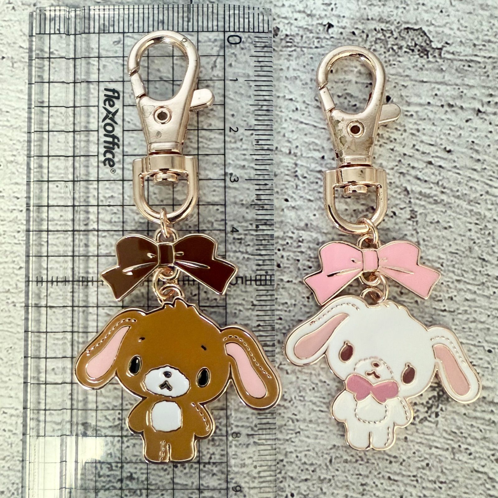 ✨新品未使用✨ サンリオ正規品 シュガーバニーズ キーホルダー 2個