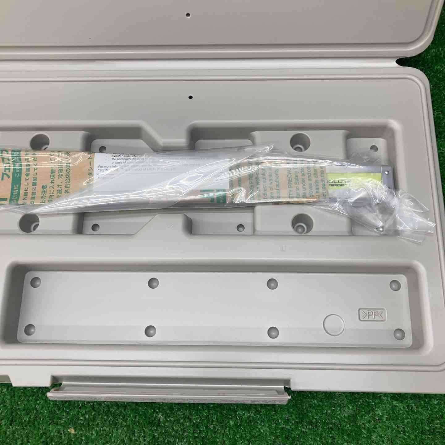 デジマチックキャリパ CD-60C