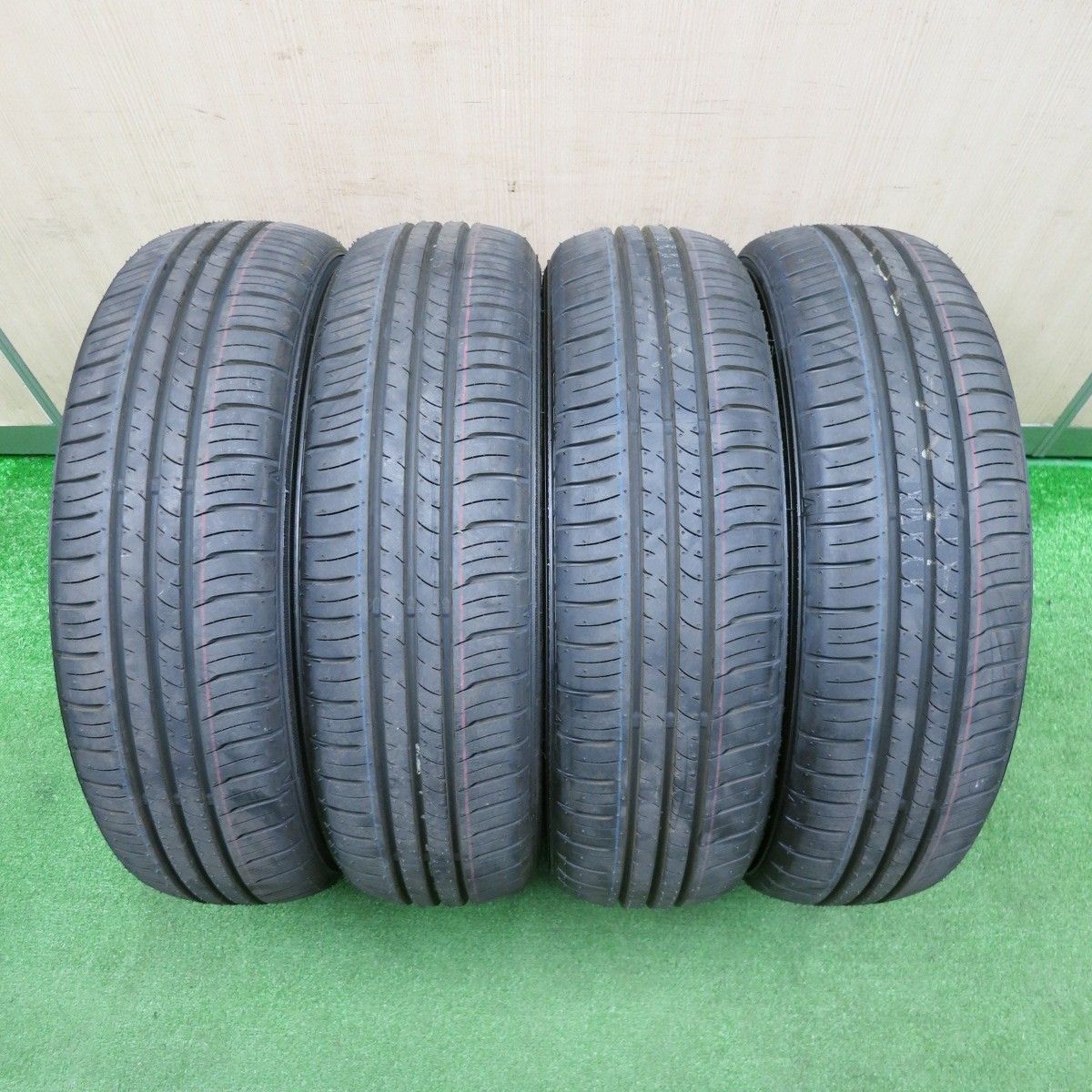 ☆新車外し☆ ダンロップ　エナセーブ　165/60R15 4本セット！バリ溝！ 送料無料] 新車外し！24年☆165/60R15 ダンロップ エナセーブ