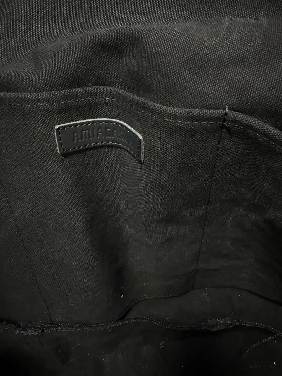 AMIACALVA アミアカルヴァ ブラック キャンバス トートバッグ
