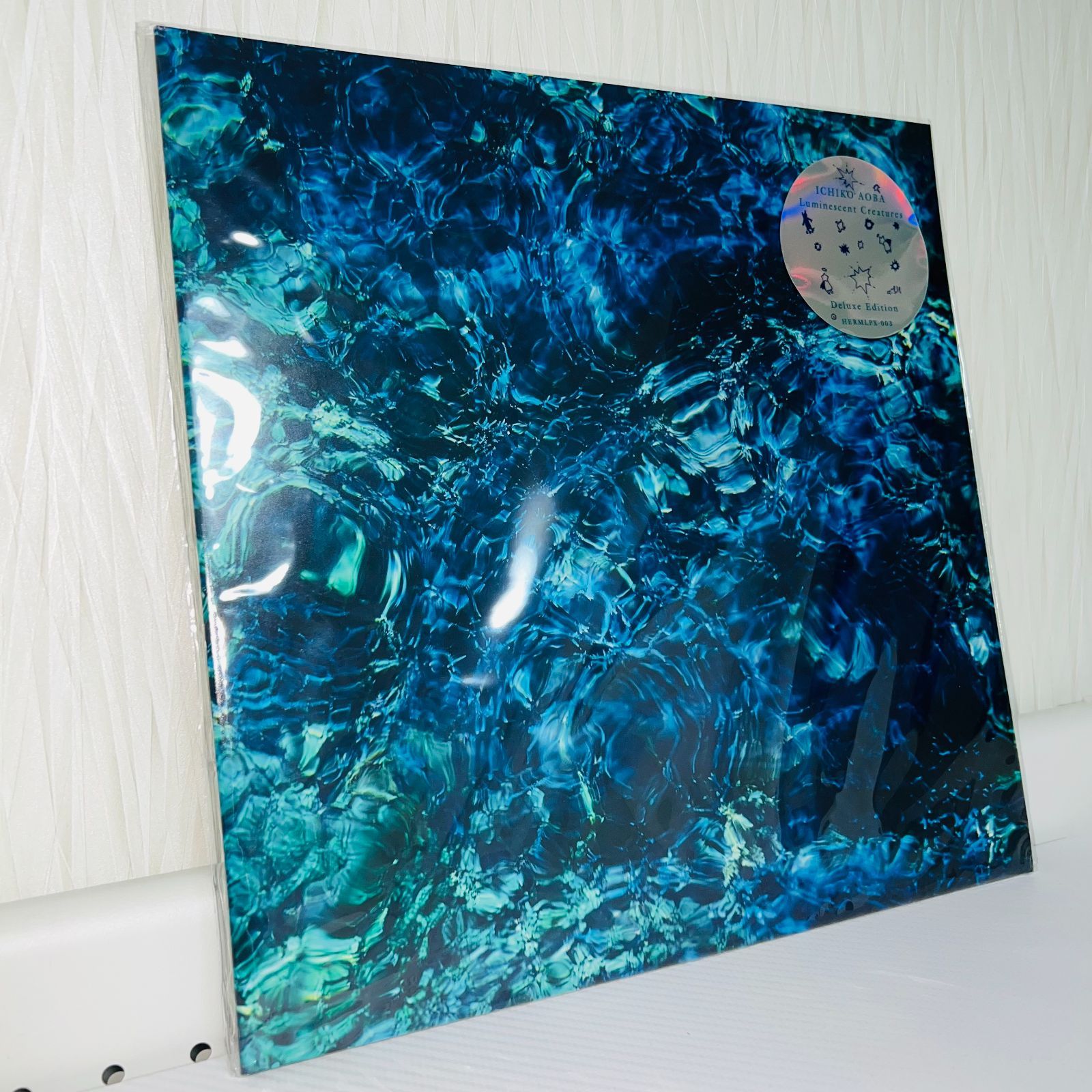 青葉市子 - Luminescent Creatures＜数量限定通常盤＞未使用 青葉市子 Luminescent Creatures【数量限定通常盤】新品 - メルカリ