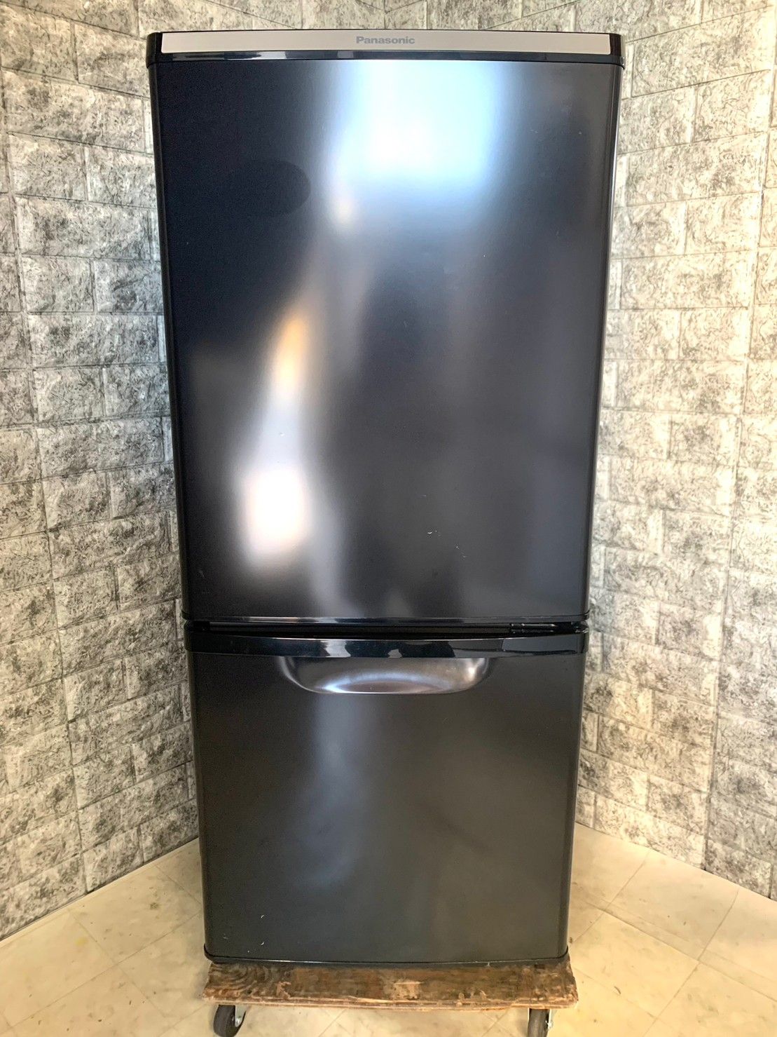 全国送料無料☆3か月保証付き☆冷凍冷蔵庫☆2020年☆Panasonic☆NR