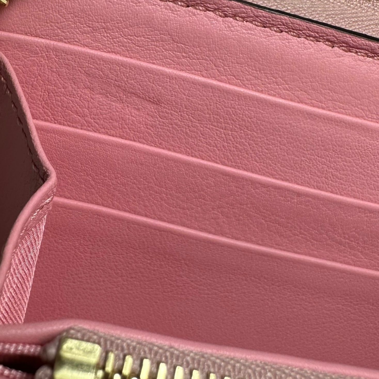 ✨美品✨GUCCI グッチ GGマーモント パイソン ピンク 長財布 ラウンド