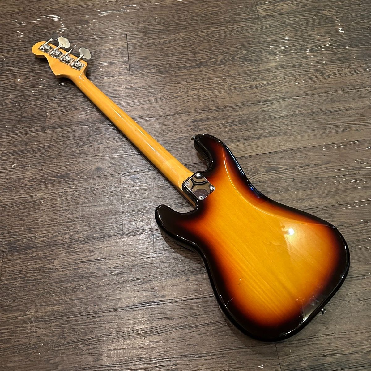 10305 左利き用 Bacchus handmade guitars