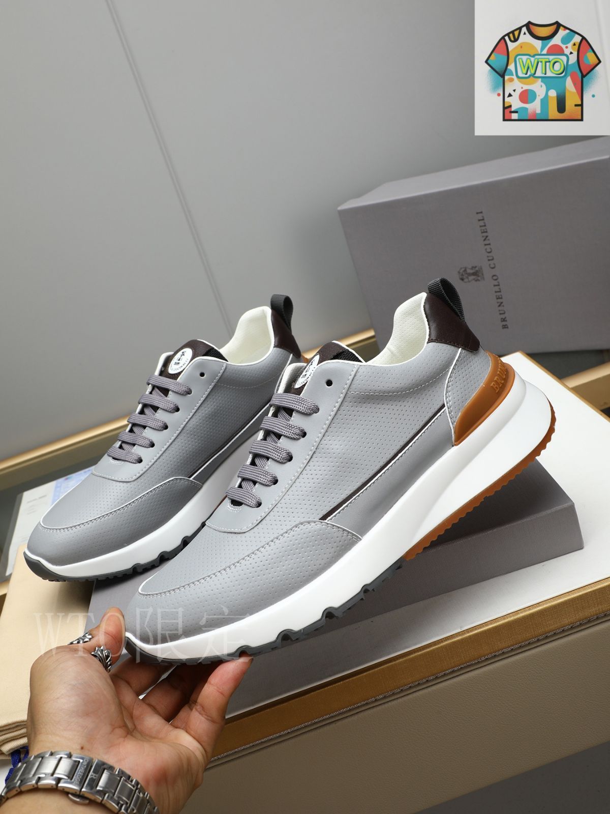 BRUNELLO CUCINELLI☆スパンコール美品☆最終お値下げ！ レディース デザイナーズ スニーカー | Brunello Cucinelli
