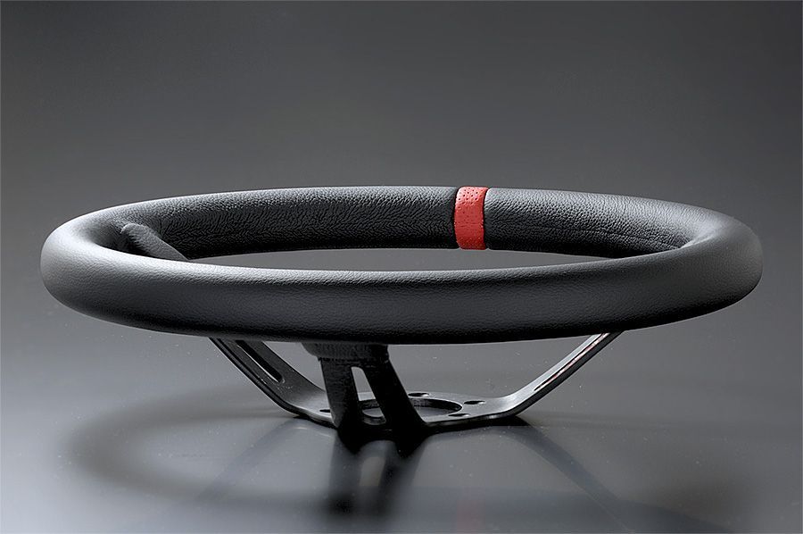 MOMO ステアリング フルスピード 32.8パイ レッド