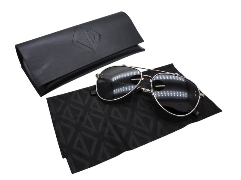Christian Dior クリスチャンディオール CD Diamond A1U ティアドロップ型 シルバーブラックカラー イタリア製 4b006469