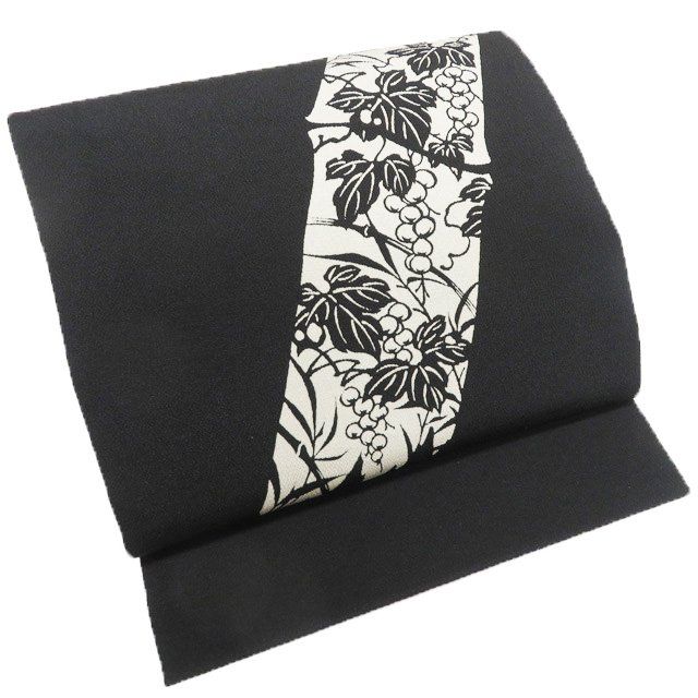 名古屋帯 なごや帯 中古 リサイクル 正絹 縮緬地 カジュアル 仕立て上がり 作家物 落款 葡萄文 黒色 絹鼠色 きもの北條 A1229-17 名古屋帯 なごや帯 中古 リサイクル 正絹 縮緬地 カジュアル 仕立て