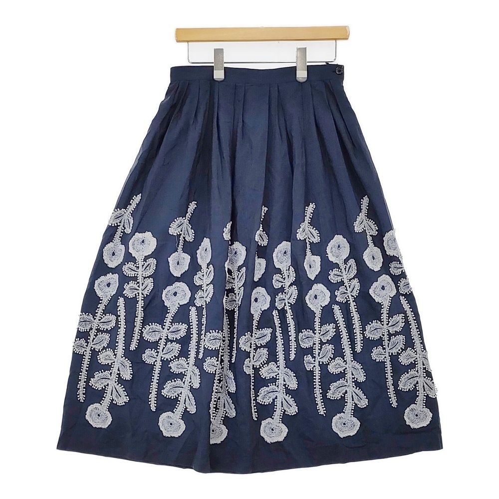 mina perhonen frost garden 刺繍 サイズ40 定価99000円 acs5372 ロングスカート 24SS ネイビー レディース ミナペルホネン 5-1011M♪