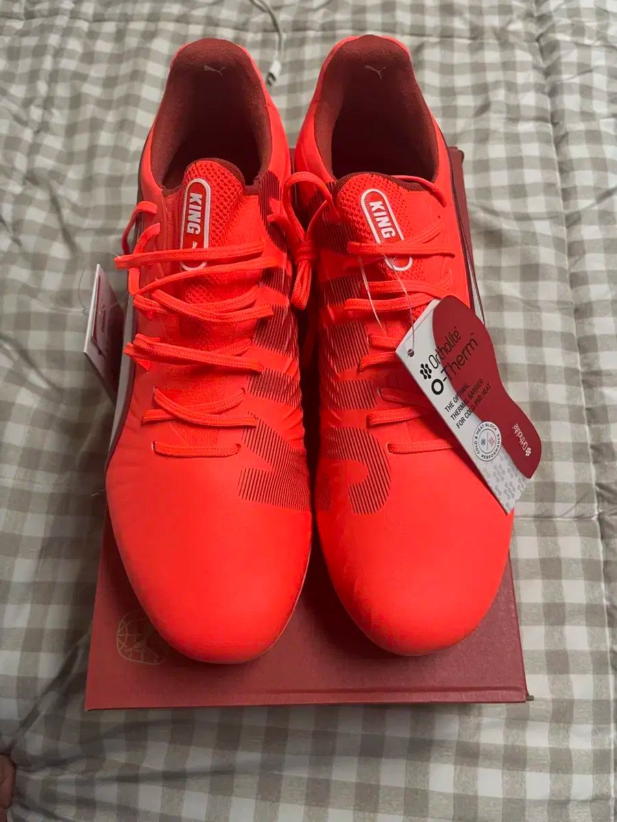 PUMA プーマ キング MG サッカーシューズ 255