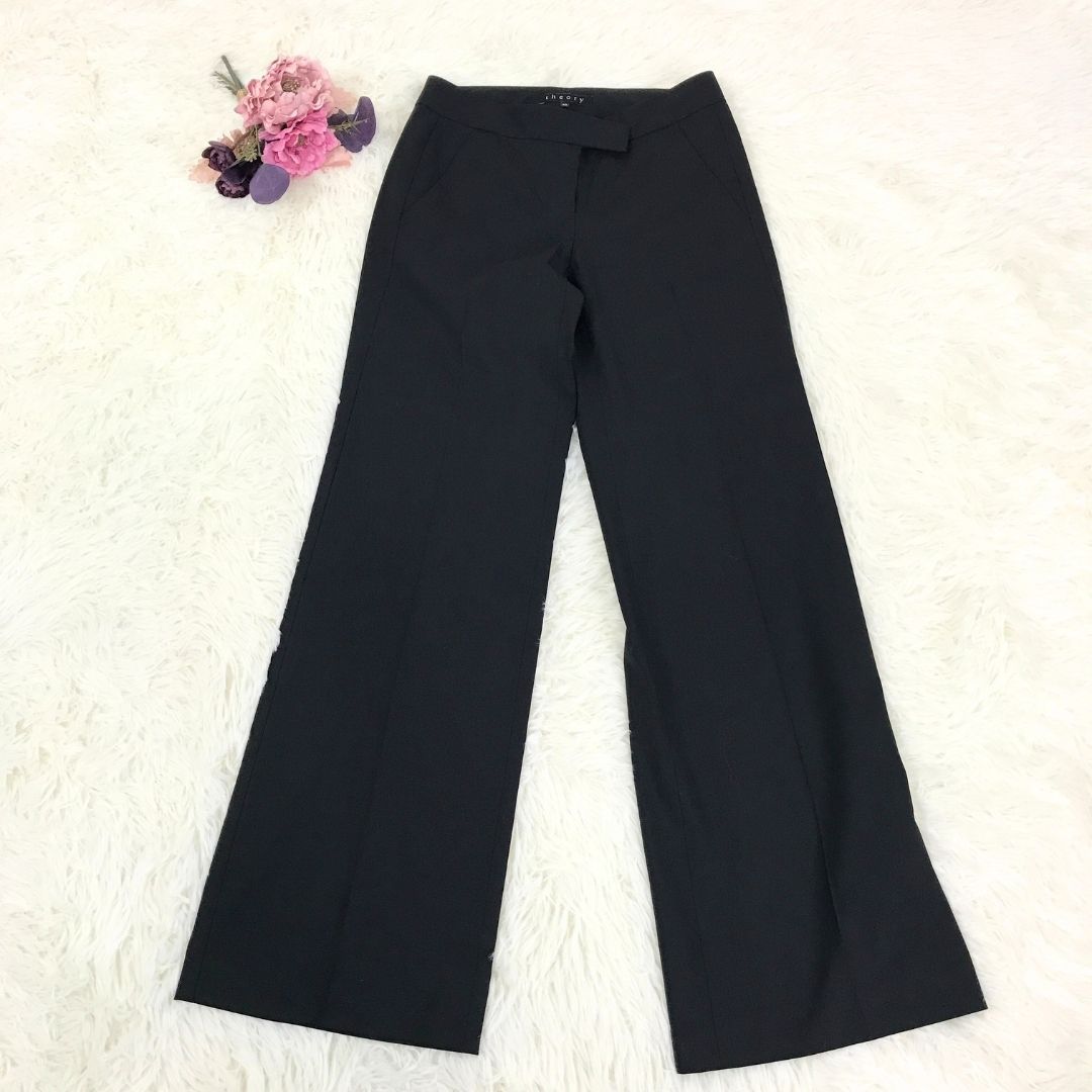 （新品未使用）セオリー　パンツスーツセット　フォーマル　上下サイズ違い theory セオリー パンツスーツ セットアップ 上下サイズ違い ブラック