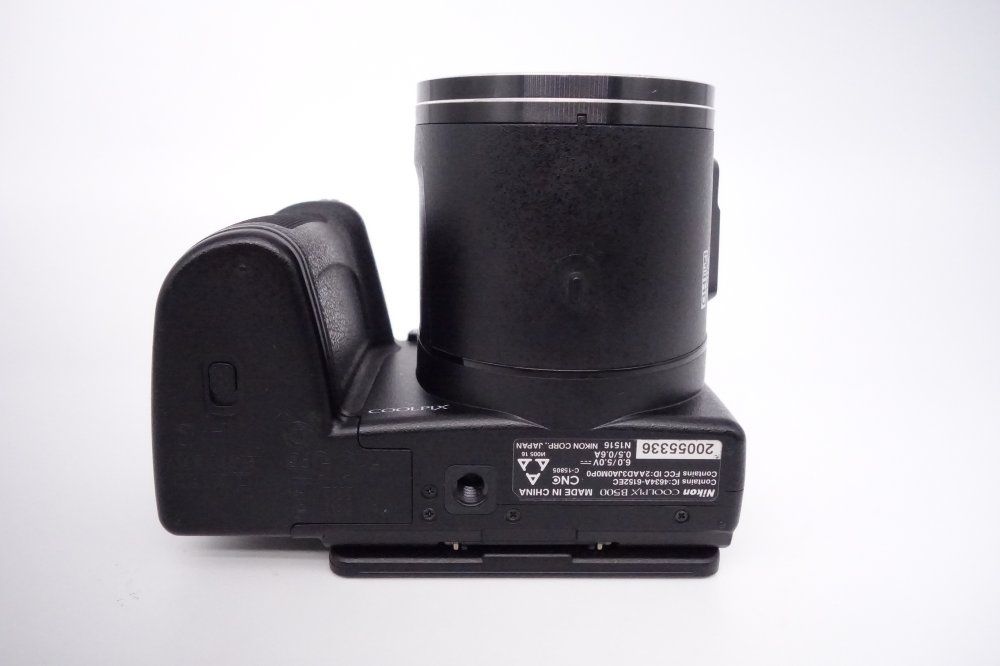 単三電池 ブラック