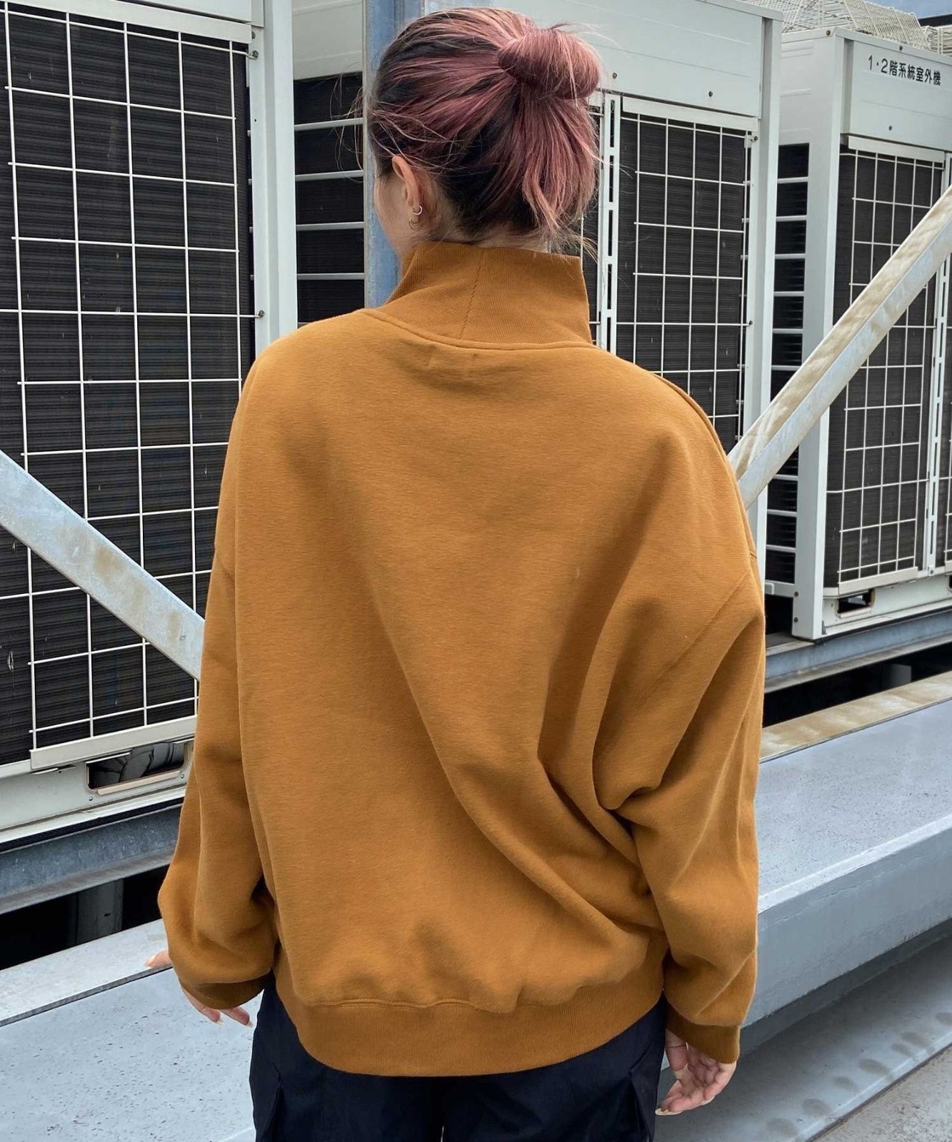 RVCA/ルーカ レディース トレーナー スウェット ハイネック ルーズシルエット ワンポイント BD044-152 RVCA RVCA/ルーカ レディース トレーナー スウェット ハイネック