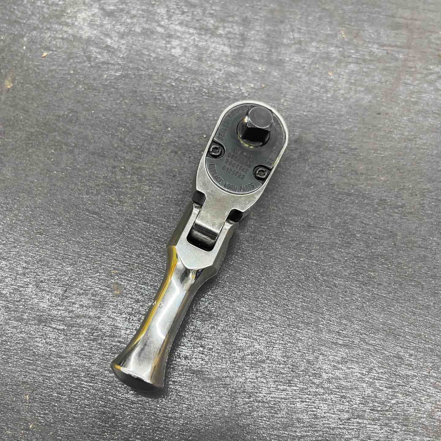 8 スタッビフレックスヘッドラチェット