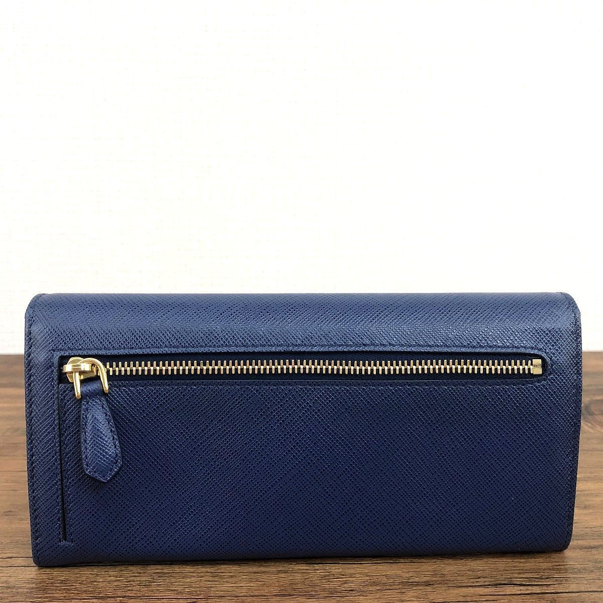 【値下げ】 長財布 PRADA 未使用品 1MH132 456 BLUETTE 長財布