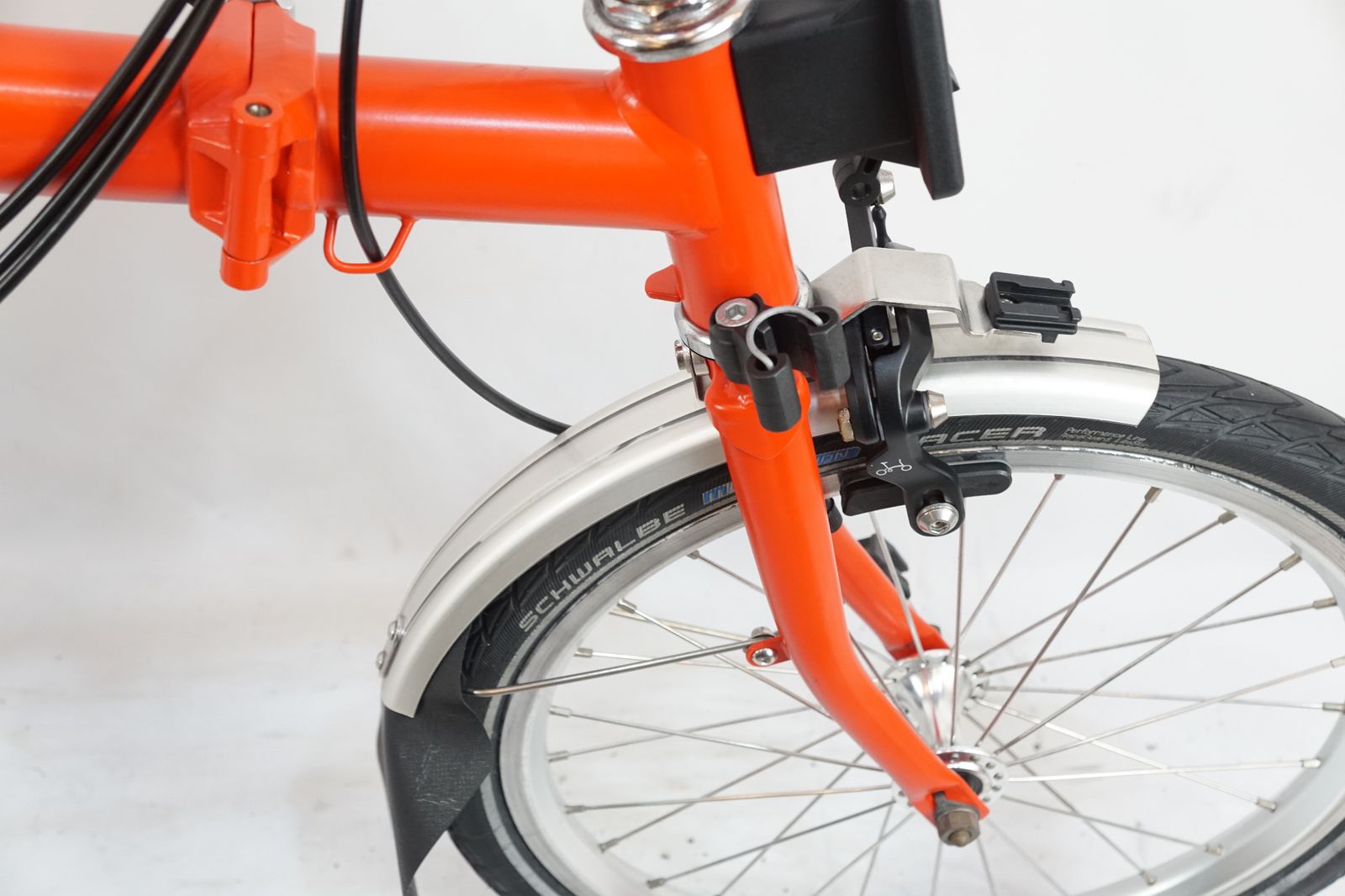 折り畳み自転車 |